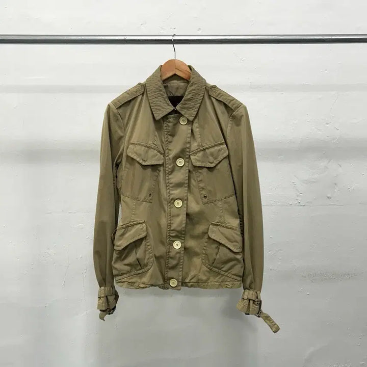 [SOLD OUT] 몽클레어 베이지 사파리 자켓