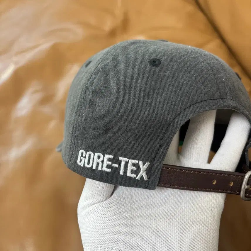 [BUNJANG] Palace Gore-Tex Pigment 6-Panel Ball Cap / 팔라스 6패널 볼캡 모자 고어텍스 피그먼트 블랙
