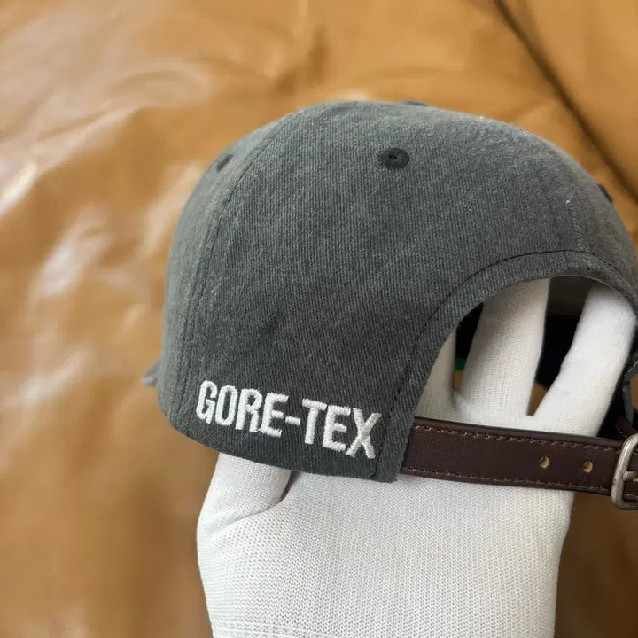 [BUNJANG] Palace Gore-Tex Pigment 6-Panel Ball Cap / 팔라스 6패널 볼캡 모자 고어텍스 피그먼트 블랙