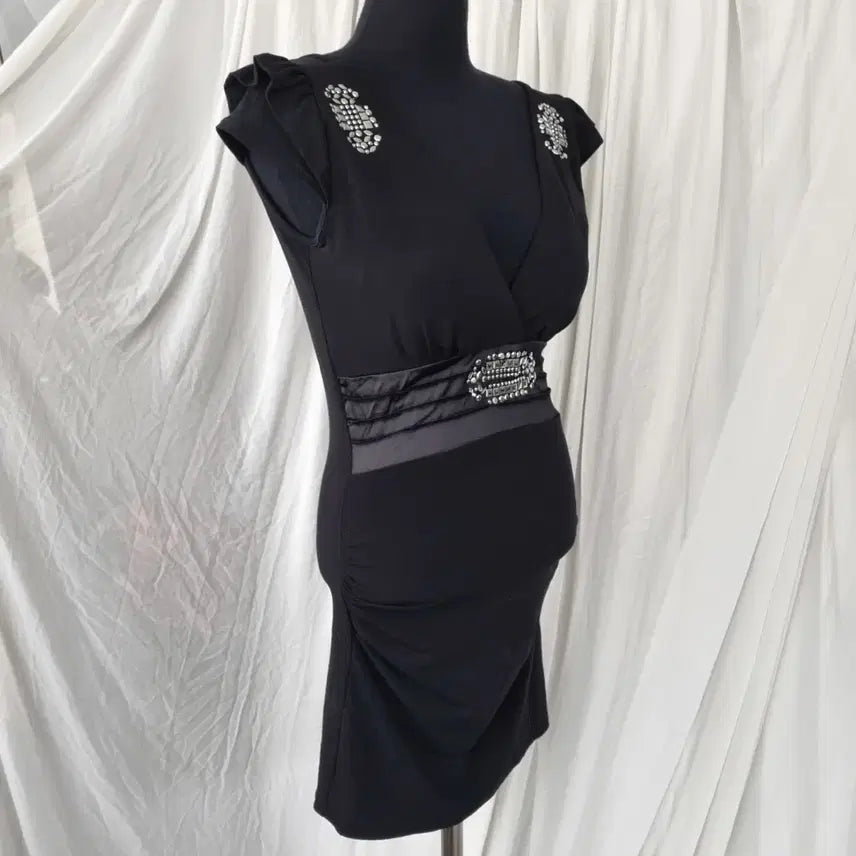 [BUNJANG] Black Shirred Mini Dress / 블랙 셔링 미니 원피스