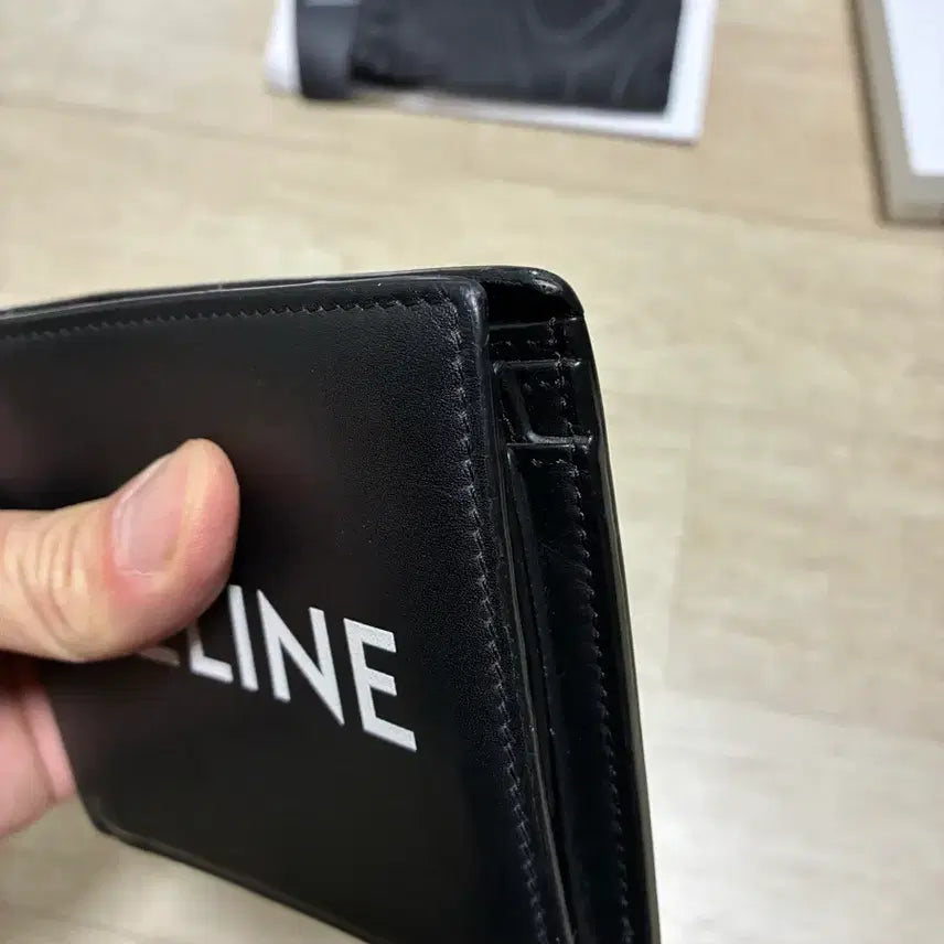 [BUNJANG] Celine Logo Men&