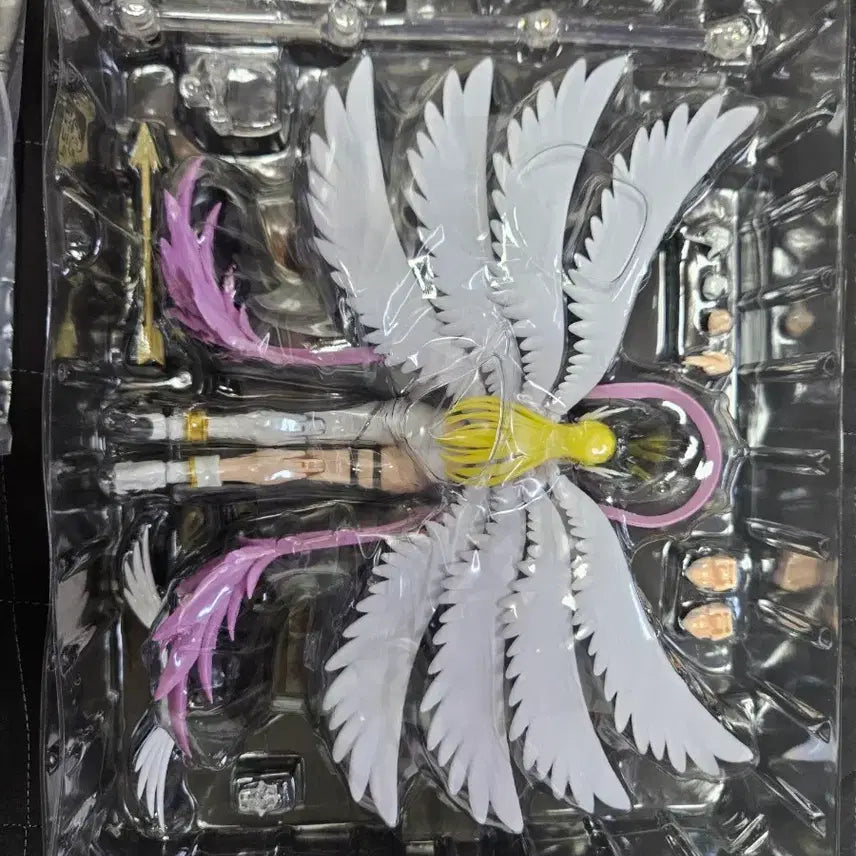 [SOLD OUT] 반다이 S.H.Figuarts 엔젤우몬 피규어