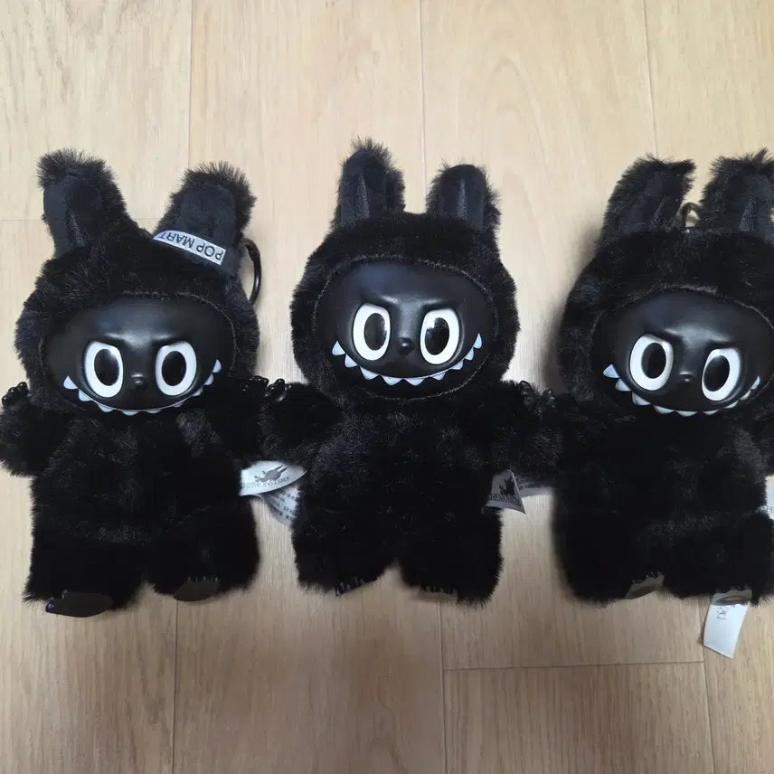 [BUNJANG] Labubu Black Character Plush Keychain / 블랙 라부부 인형 키링