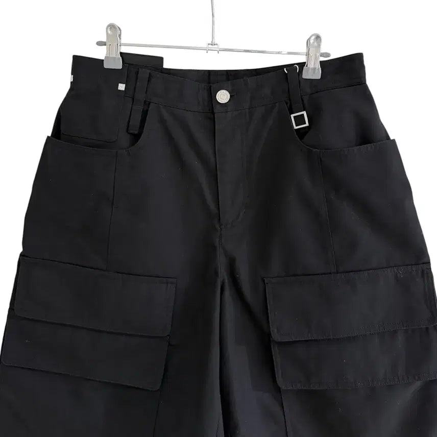 [BUNJANG] Wooyoungmi 23FW Wide Cargo Bermuda Shorts / ㅑ우영미 23FW 와이드 카고 버뮤다 팬츠