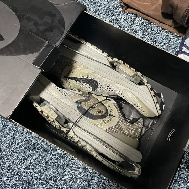 [BUNJANG] Nike Matthew Williams MMW Stone Color Sneakers / 나이키 매튜 윌리엄스 MMW