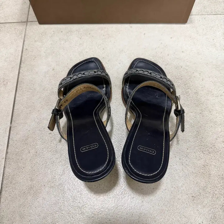 [BUNJANG] Coach Sandals Heels Slippers 235 / 코치 샌들 힐 슬리퍼 235