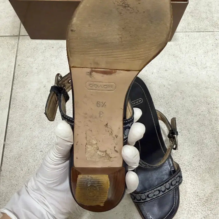 [BUNJANG] Coach Sandals Heels Slippers 235 / 코치 샌들 힐 슬리퍼 235