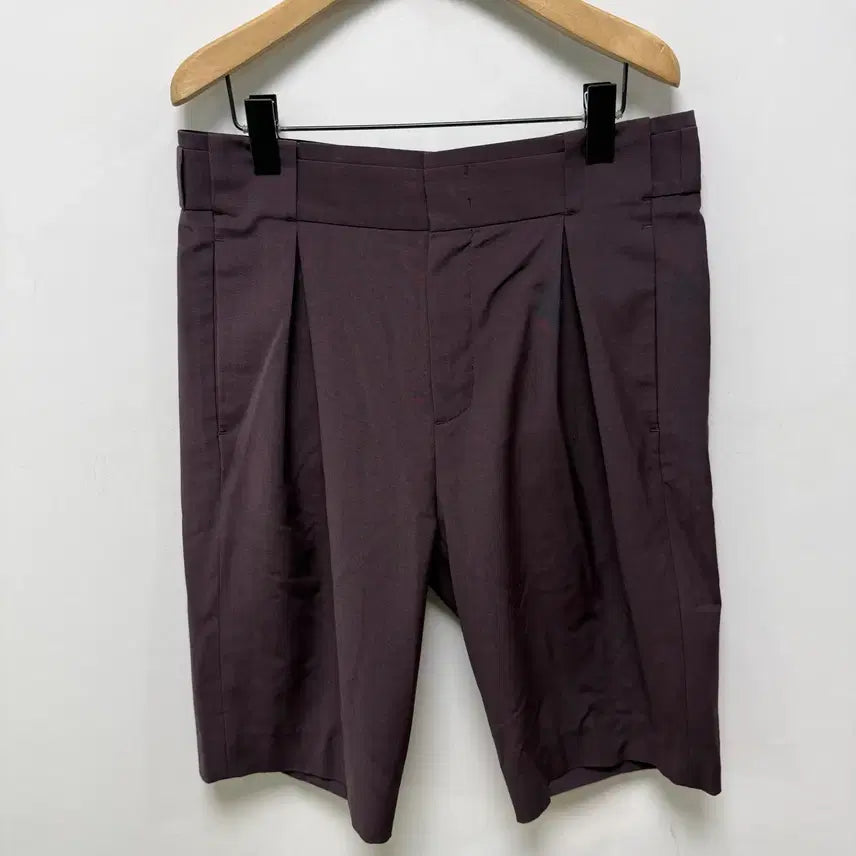 [SOLD OUT] (P67) 시스템 핀턱 반바지