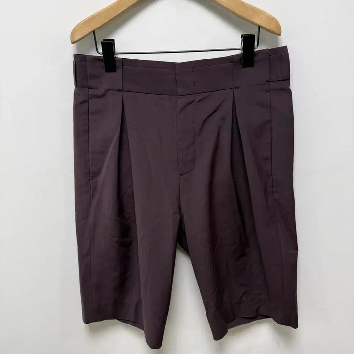 [SOLD OUT] (P67) 시스템 핀턱 반바지