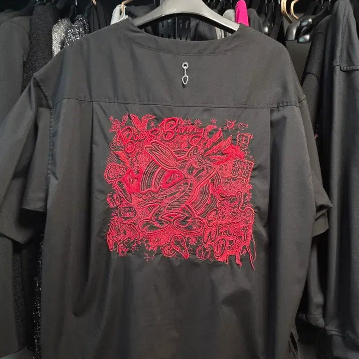[SOLD OUT] 송지오 24ss 루니툰 콜라보 반팔티셔츠