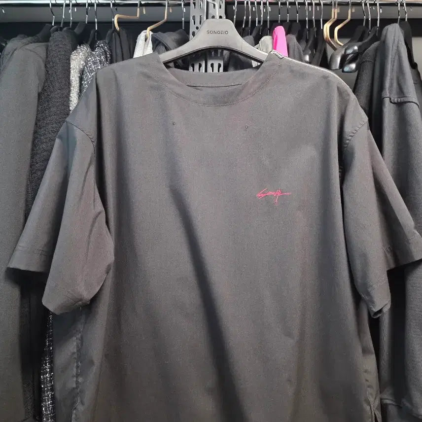 [SOLD OUT] 송지오 24ss 루니툰 콜라보 반팔티셔츠
