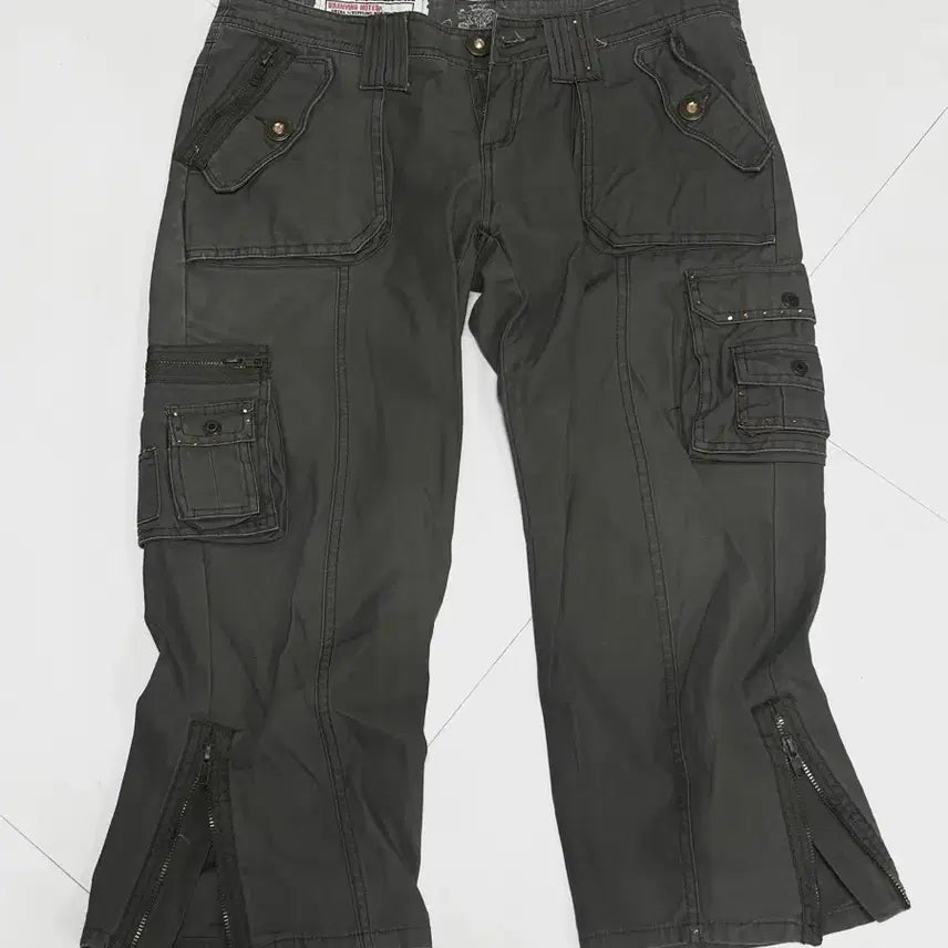 [SOLD OUT] 빈티지 y2k  갸루 펑크 7부카모그레이 팬츠