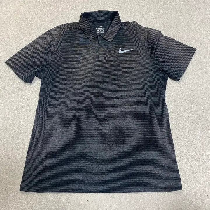 [SOLD OUT] 나이키 드라이핏 반팔 카라티 기능성 xl