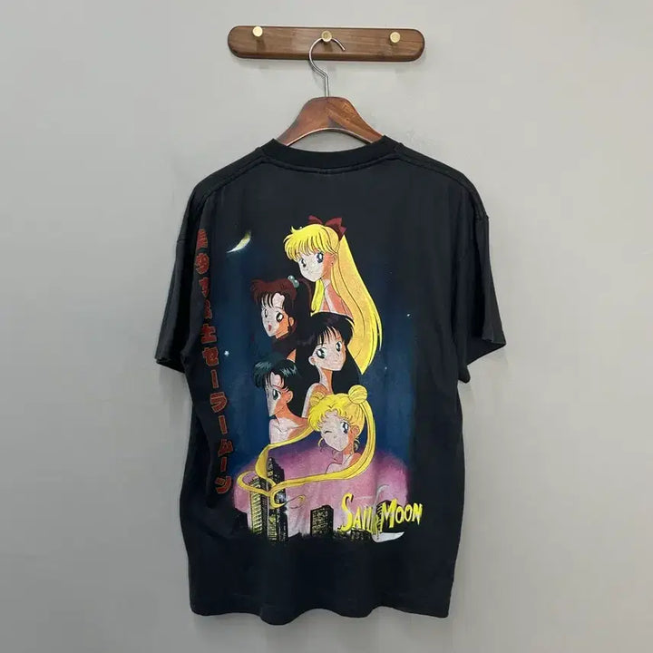 [BUNJANG] Vintage Sailor Moon Archive T-shirt / USA 오리지날 빈티지 세일러문 프린팅 아카이브 반팔 H2445
