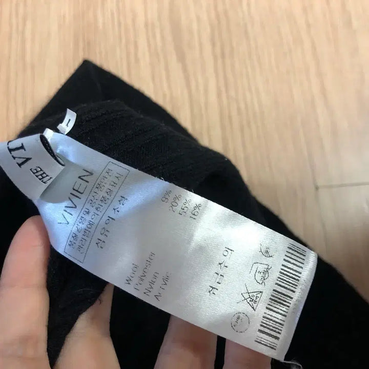 [BUNJANG] DeSder Vivian Jewel Button Ribbed Knit Cardigan / 제평 드에스더 비비안 보석단추 쥬얼 가디건 골지 블랙 검정