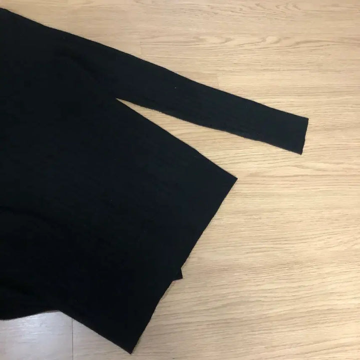 [BUNJANG] DeSder Vivian Jewel Button Ribbed Knit Cardigan / 제평 드에스더 비비안 보석단추 쥬얼 가디건 골지 블랙 검정