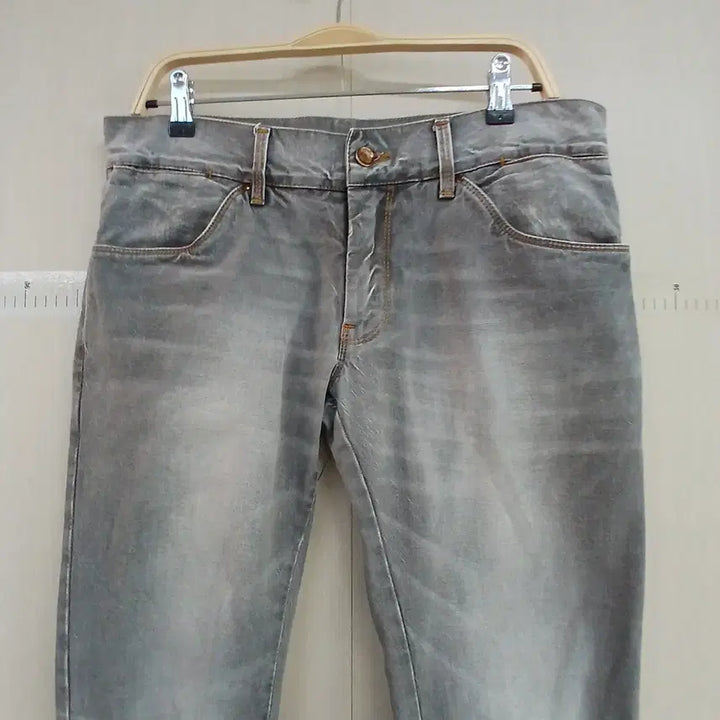 [BUNJANG] Dolce &amp; Gabbana Gray Washed Denim Pants / 돌체&amp;가바나 그레이 워싱 데님 바지 48