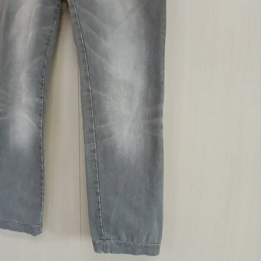 [BUNJANG] Dolce &amp; Gabbana Gray Washed Denim Pants / 돌체&amp;가바나 그레이 워싱 데님 바지 48
