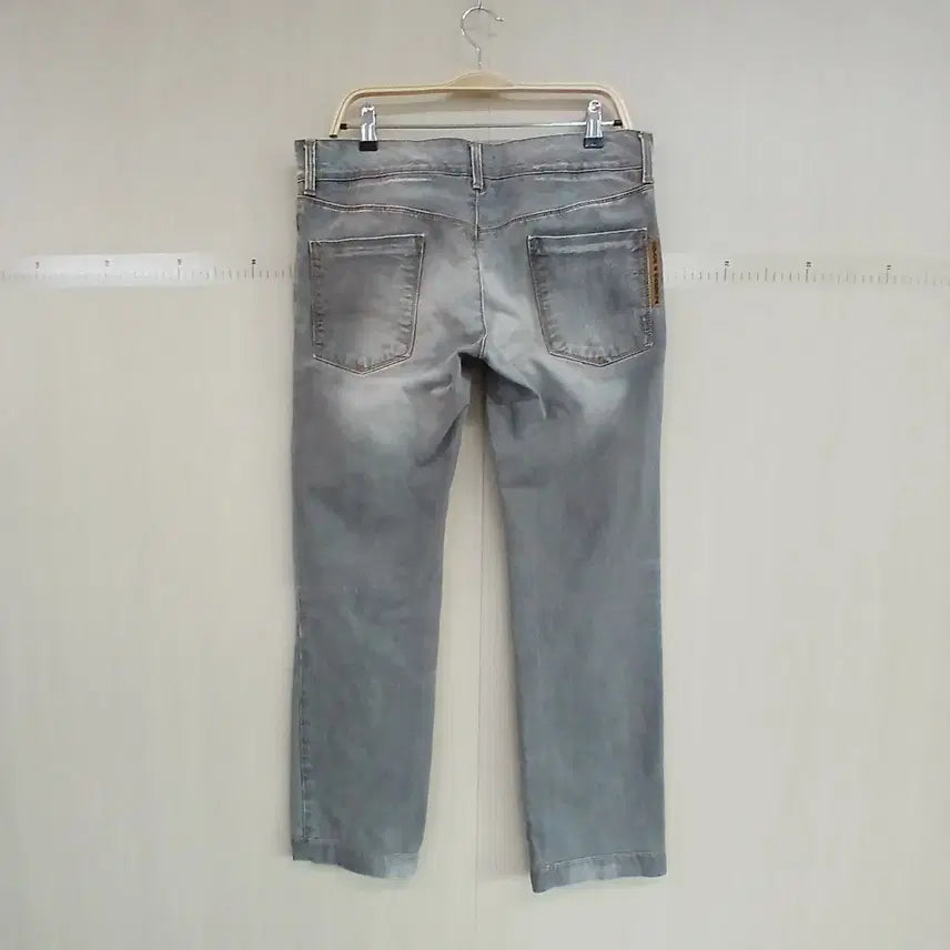 [BUNJANG] Dolce &amp; Gabbana Gray Washed Denim Pants / 돌체&amp;가바나 그레이 워싱 데님 바지 48