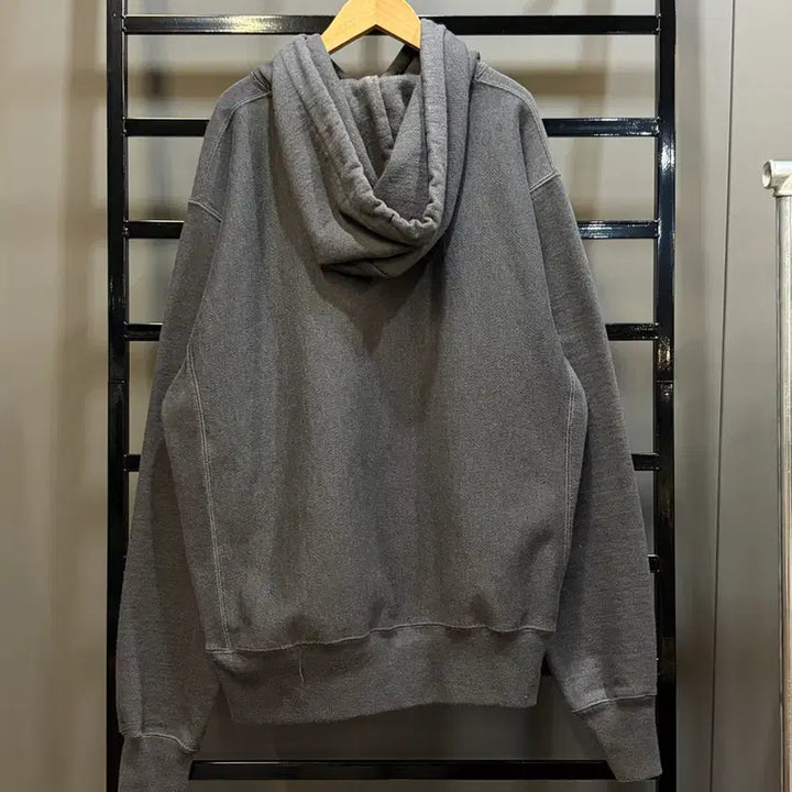 [BUNJANG] Champion Reverse Weave Charcoal Gray Embroidered Logo Hoodie / [XL] 챔피온 리버스위브 로고 자수 차콜 그레이 후드티 4.9