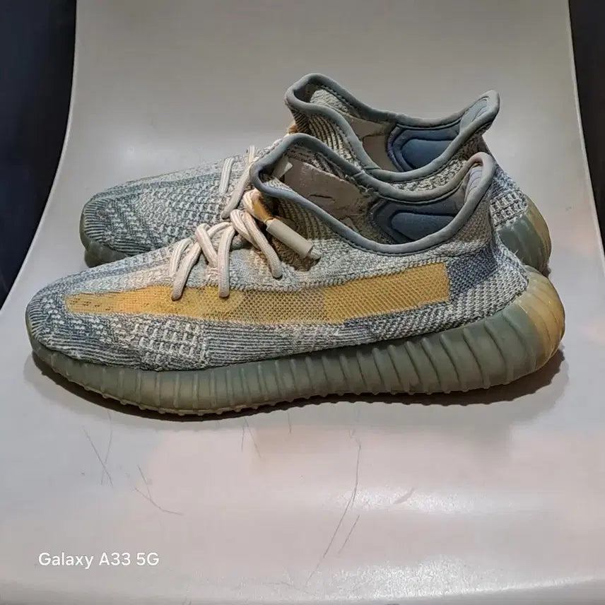 [SOLD OUT] 아디다스 이지부스트 350 V2 블루틴트 270mm