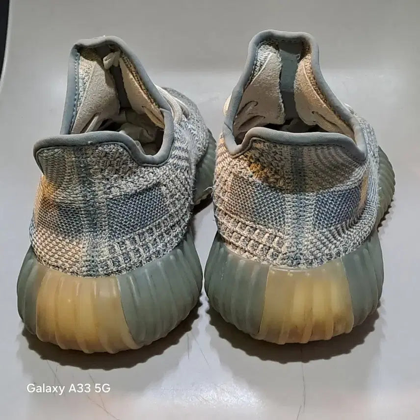 [SOLD OUT] 아디다스 이지부스트 350 V2 블루틴트 270mm