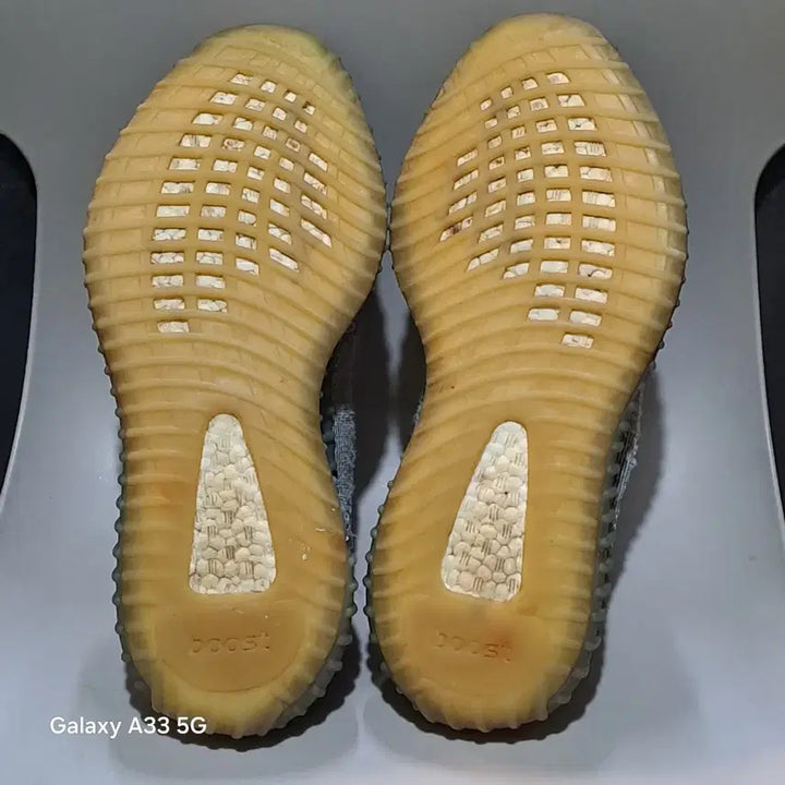 [SOLD OUT] 아디다스 이지부스트 350 V2 블루틴트 270mm