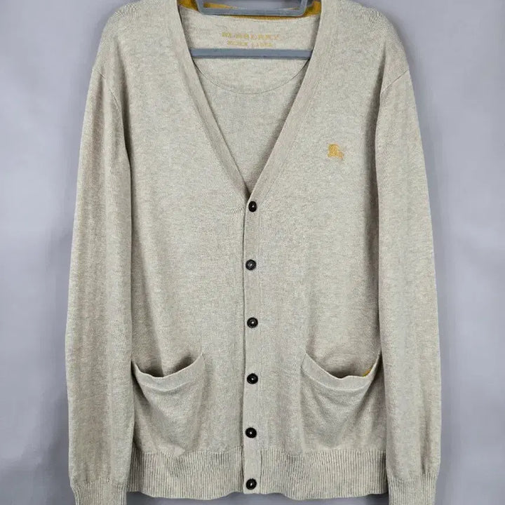 [SOLD OUT] [무료배송]버버리 블랙라벨 3 (100-105) 남성 브이넥 가디건 정품