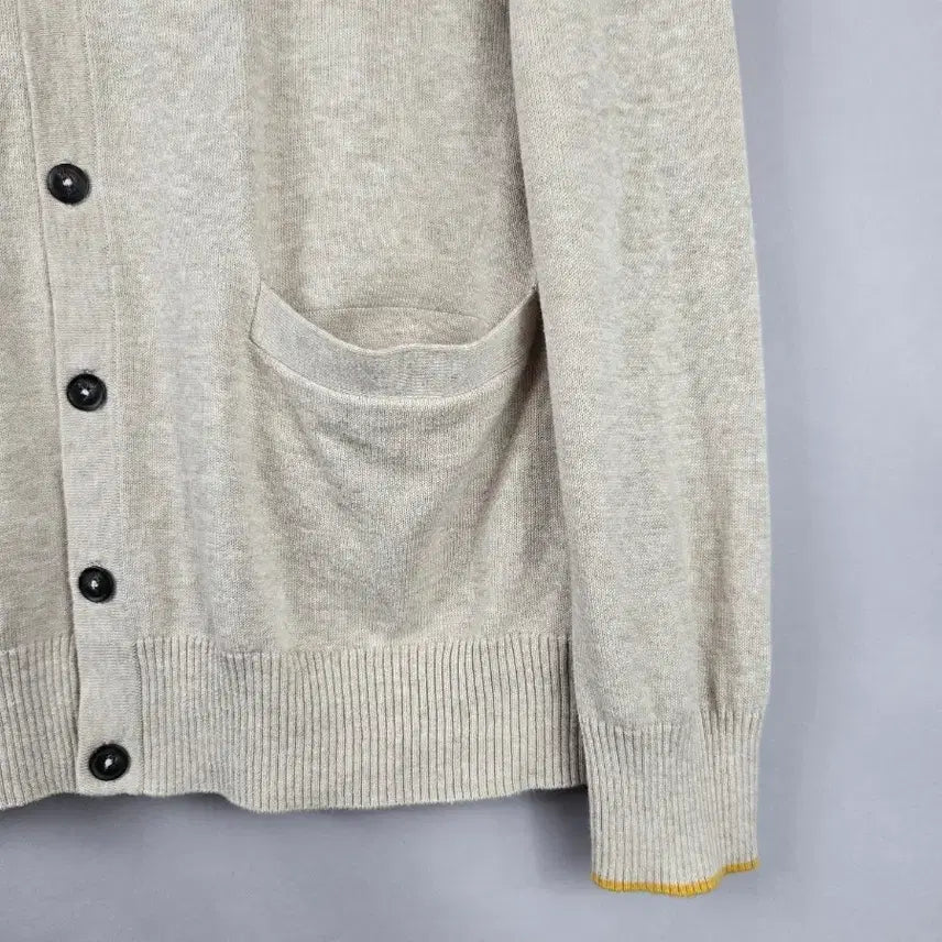 [SOLD OUT] [무료배송]버버리 블랙라벨 3 (100-105) 남성 브이넥 가디건 정품