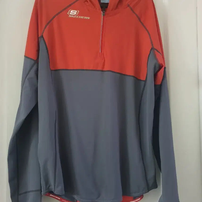 [BUNJANG] Skechers Orange Gray Hoodie Zip-up (95) / 스케쳐스 오렌지 그레이 후드 집업 95  공용