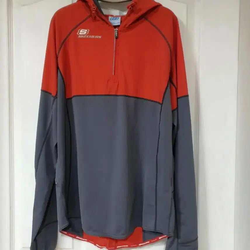[BUNJANG] Skechers Orange Gray Hoodie Zip-up (95) / 스케쳐스 오렌지 그레이 후드 집업 95  공용