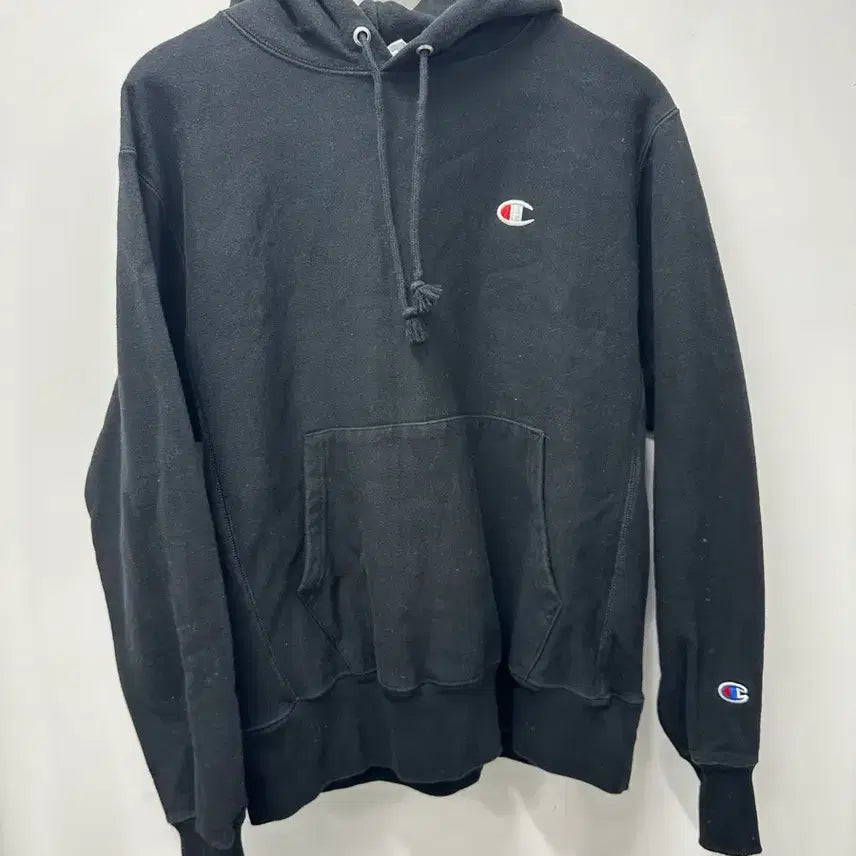 [BUNJANG] Champion Reverse Weave Black Hoodie 105 / [만원 아라비아빈티지]챔피온 리버스위브 블랙 후드티 105