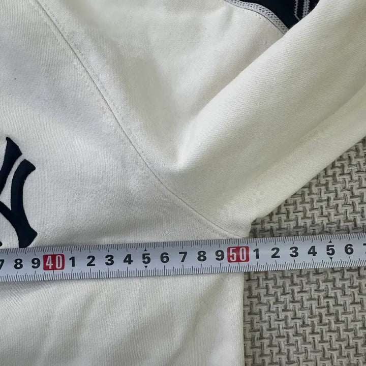 [BUNJANG] MLB Symbol Tape High Neck Zip-Up / S 엠엘비 씸볼 테이프 하이넥 집업 0413D