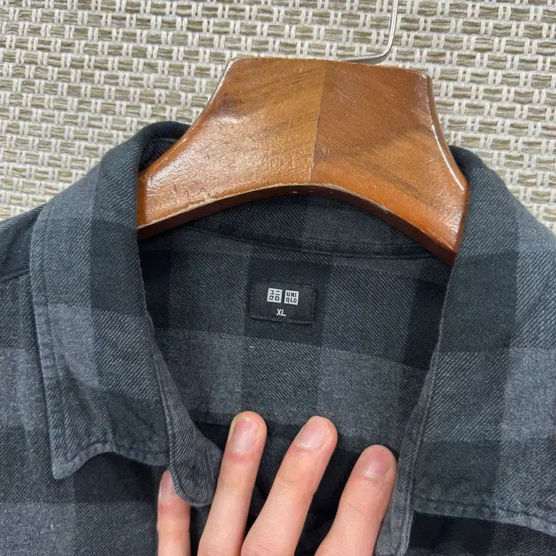 [BUNJANG] Uniqlo Plaid Flannel Long Sleeve Shirt XL / 유니클로 캐주얼 체크 플란넬 긴팔 셔츠 XL A09258