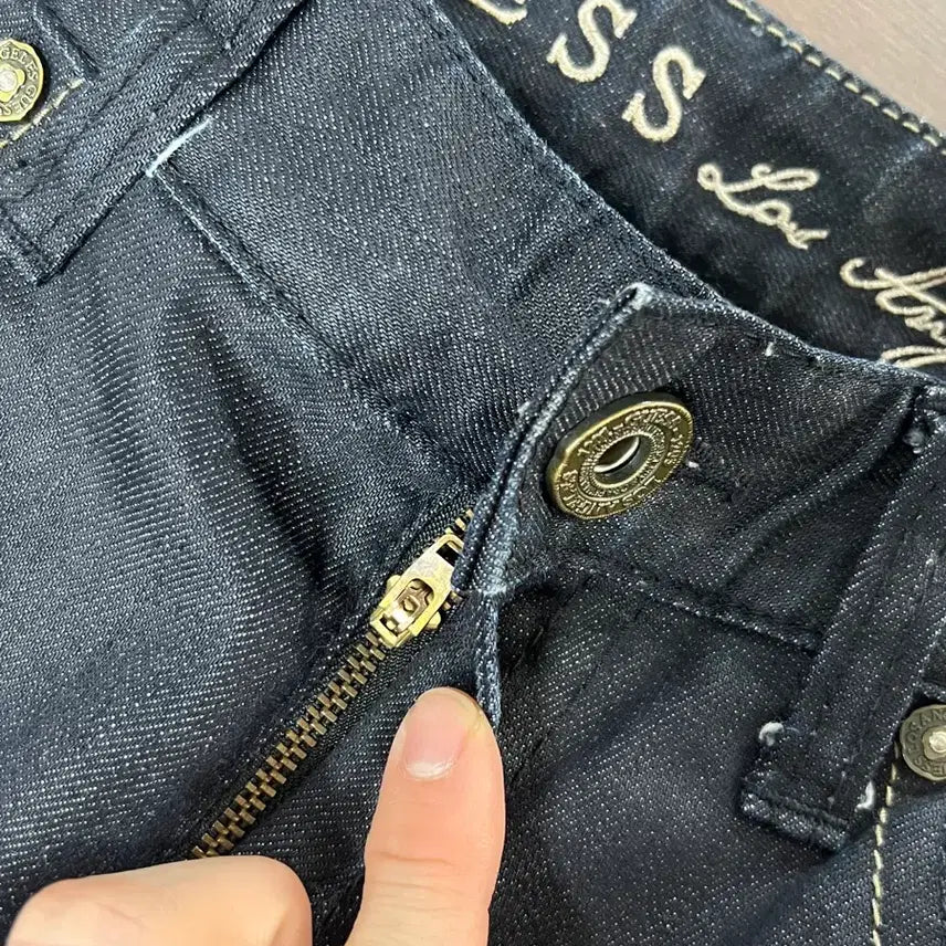 [BUNJANG] Guess Gold Logo Skinny Fit Black Denim Jeans / [30] 게스 금장 로고 스키니핏 흑청 데님 팬츠 청바지