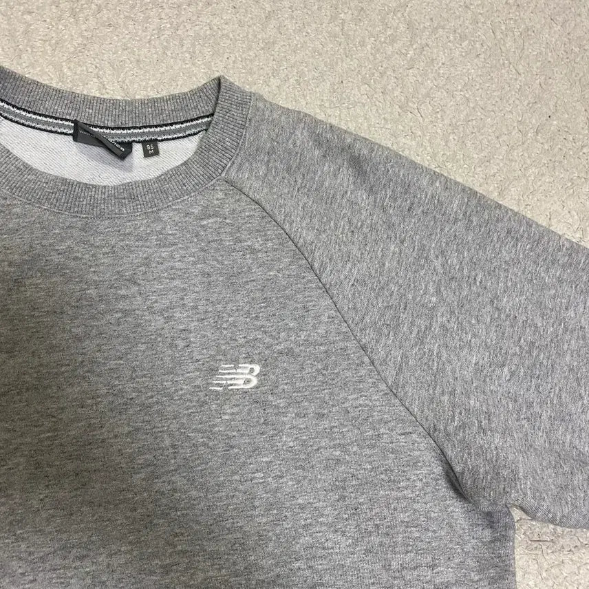 [SOLD OUT] 뉴발란스 회색 반팔 맨투맨 티셔츠 m 95