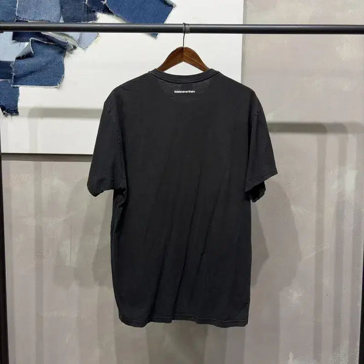 [BUNJANG] thisisneverthat Street Logo Printed Short Sleeve T-shirt / (105) 디스이즈네버댓 스트릿 로고 프린팅 반팔 티