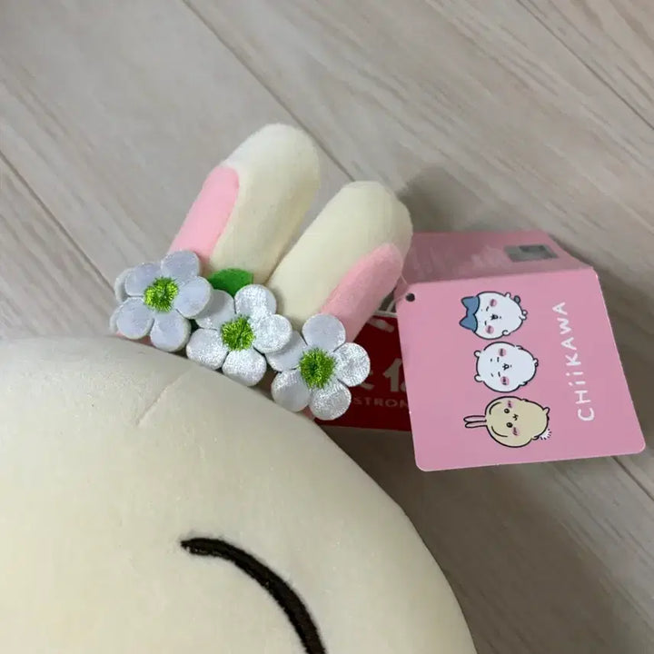 [SOLD OUT] 치이카와 우사기 인형 꽃장식 봉제인형