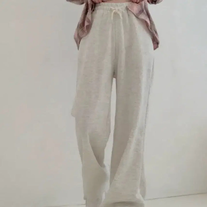 [BUNJANG] Morefit Ivory Oatmeal Wide Banding Training Pants / 에이블리 모어핏 아이보리 오트밀 와이드 밴딩 트레이닝 팬츠 바지 봄옷