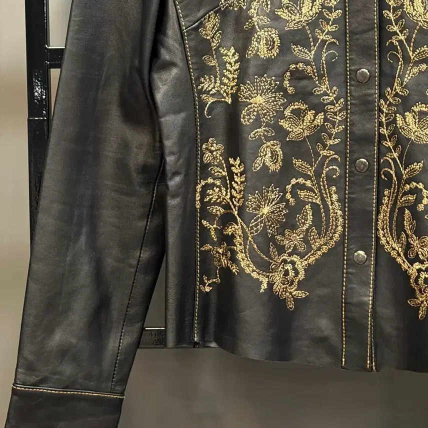 [BUNJANG] New Frontier Floral Embroidered Leather Jacket / [S] New Frontier 빈티지 천연가죽 자켓 골드 자수 6.9