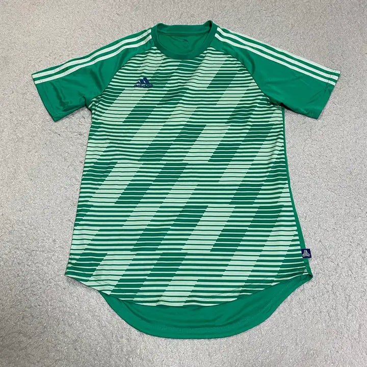 [BUNJANG] Adidas Striped Functional T-shirt (2XL) / 아디다스 삼선 스트라이프 반팔 티셔츠 기능성 2xl
