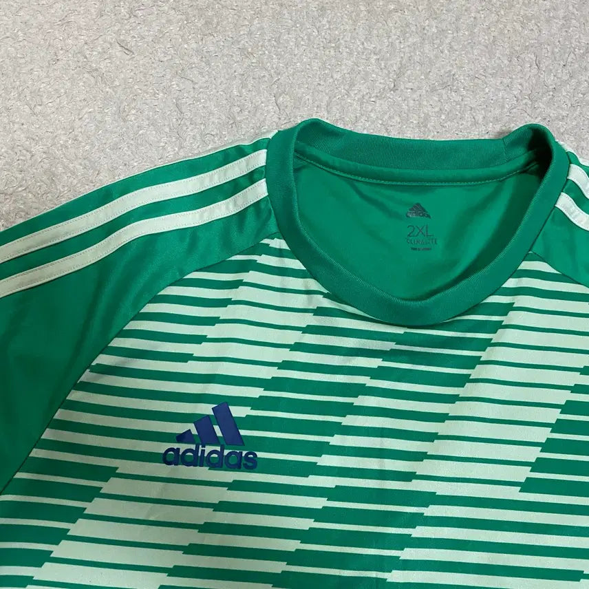 [BUNJANG] Adidas Striped Functional T-shirt (2XL) / 아디다스 삼선 스트라이프 반팔 티셔츠 기능성 2xl