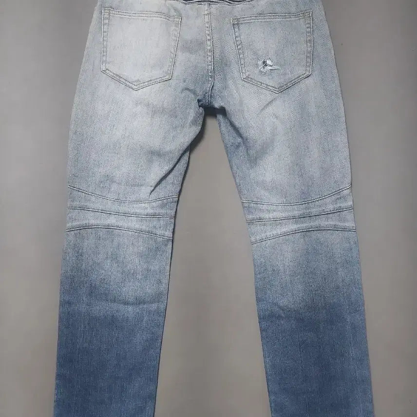 [BUNJANG] Balmain Biker Jeans / [32] 발망 그라데이션 워싱 디스 바이커진 청바지