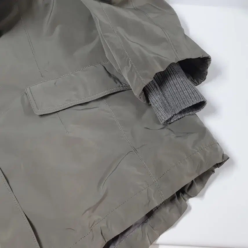 [BUNJANG] Luciano Choi Knit-Panel Hooded Parka (Size 66) / 루치아노최 니트배색 아방핏 후드야상 66