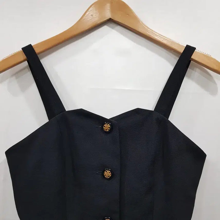 [BUNJANG] Vintage Black Gold Button Bustier Crop Top Blouse (Women&