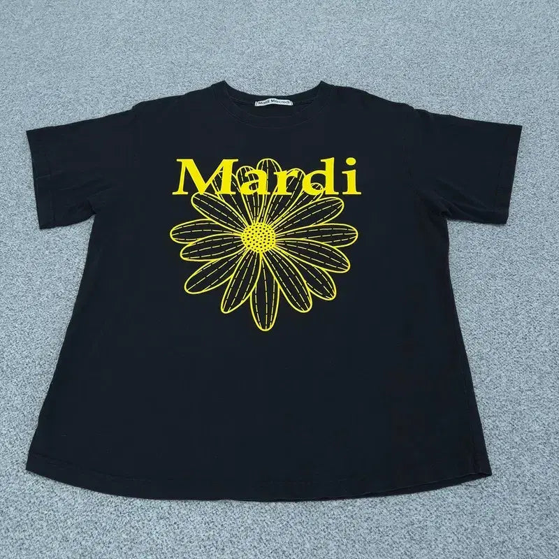 [BUNJANG] Mardi Mercredi Short Sleeve T-Shirt B / FREE 마르디메크르디 반팔 티 | B