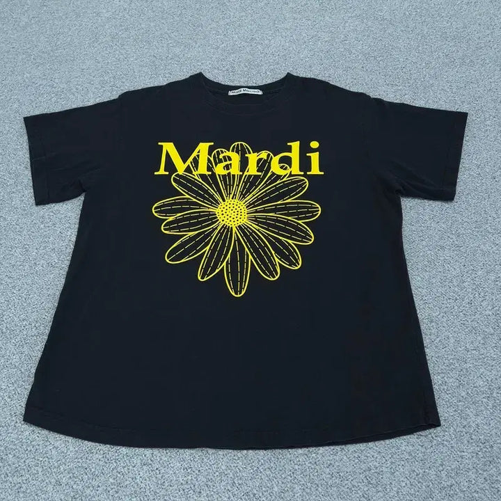 [BUNJANG] Mardi Mercredi Short Sleeve T-Shirt B / FREE 마르디메크르디 반팔 티 | B