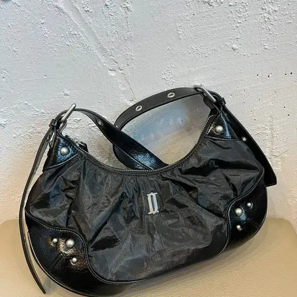 [SOLD OUT] 제이에스티나 호보 숄더백