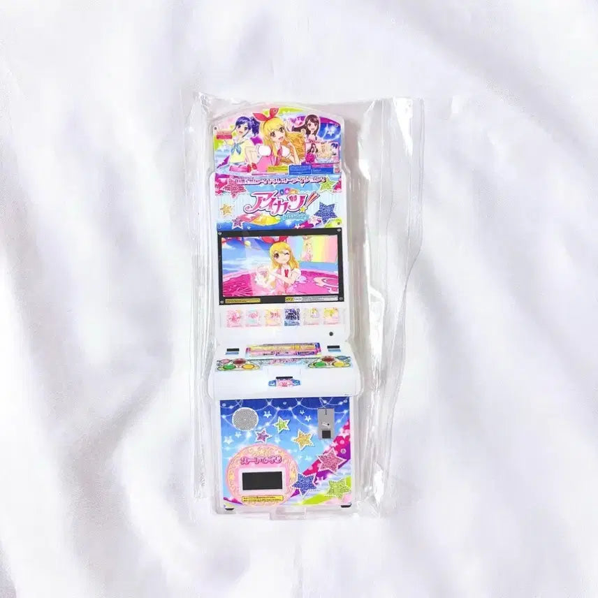 [SOLD OUT] 아이카츠 아케이드 게임기 아크릴 아이카츠 이치고