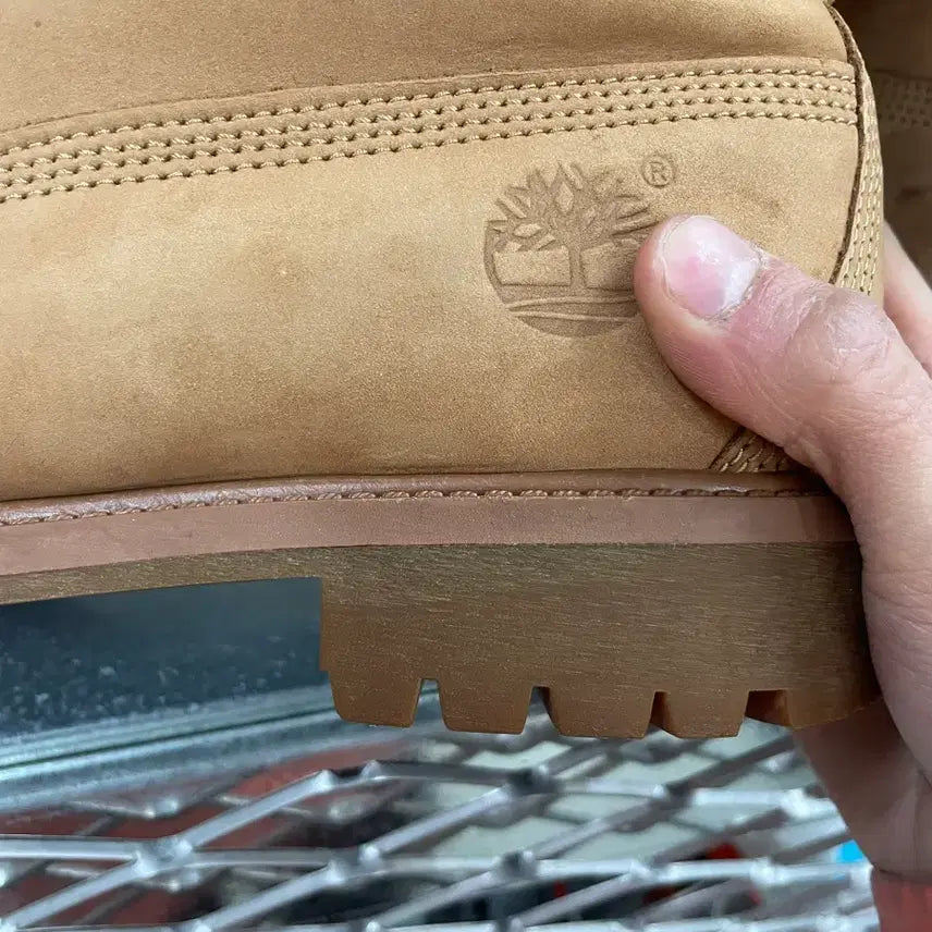 [BUNJANG] Timberland 6-Inch Beige Brown Boots / 팀버랜드 6인치 베이지 브라운 8.5W (gr-4478)